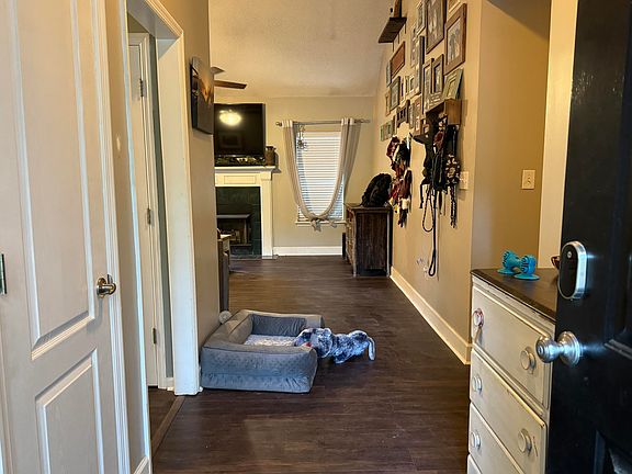 2nd image of 4775 Orchard Hill Drive