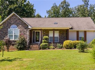 3921 Ashland Dr, Maiden, NC 28650