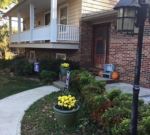 2nd image of 2746 Lake Valley Dr