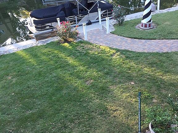 2nd image of 567 NW North Shore Dr