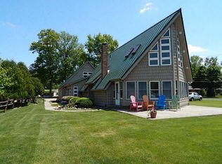9495 Lakeshore Dr W, Huntsville, OH 43324