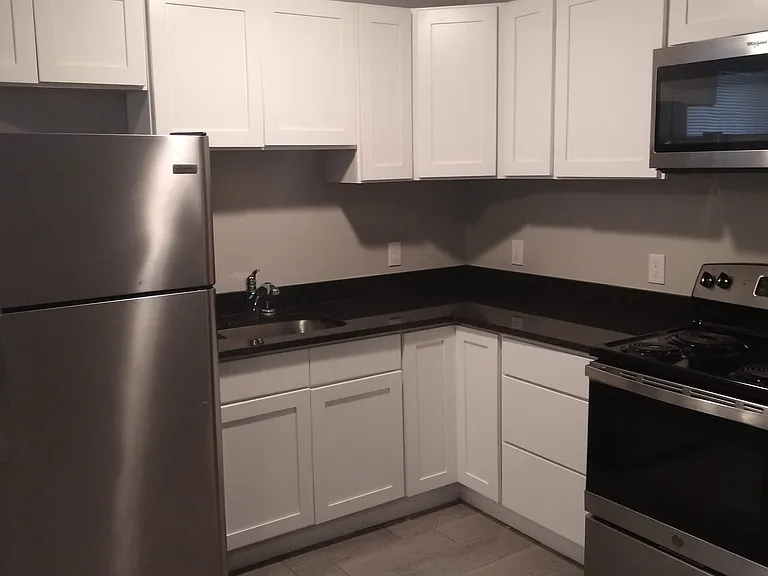 143 Sheffield Ave #O4-A — Photo 3