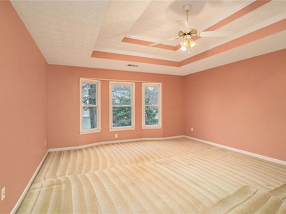 4th image of 2335 Harbin Oaks Dr