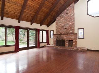 2166 Pacific Ave, Costa Mesa, CA 92627