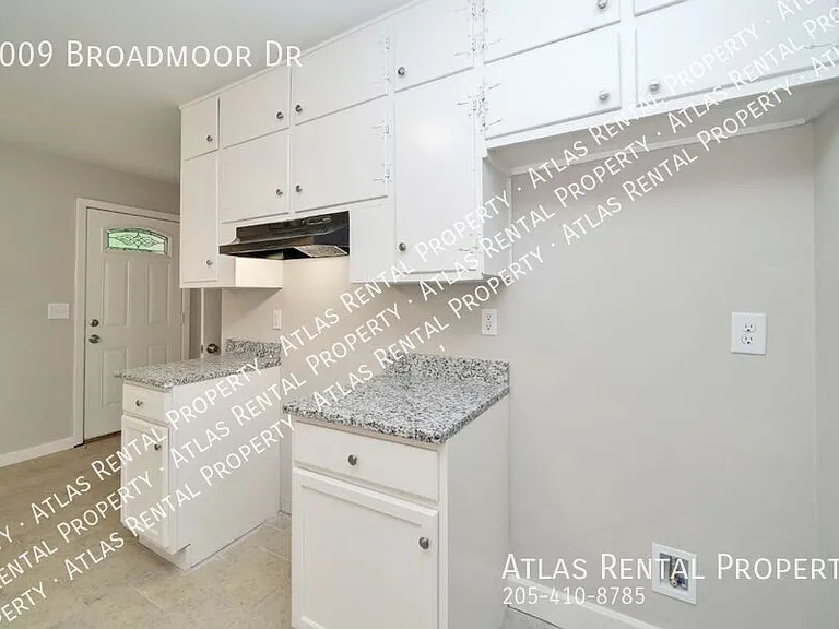 1009 Broadmoor Dr — Photo 18