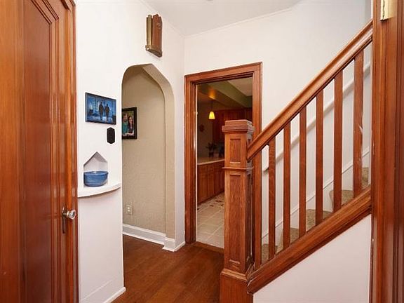 4th image of 3418 Corrine Ave
