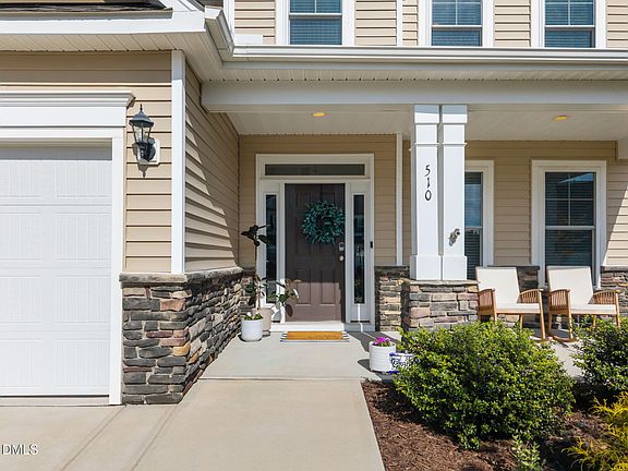 3rd image of 510 Edenfield Dr