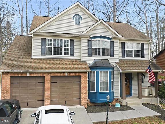 3rd image of 105 Dogwood Dr