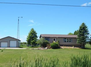 5496 S Killackey Rd, Sault Sainte Marie, MI 49783