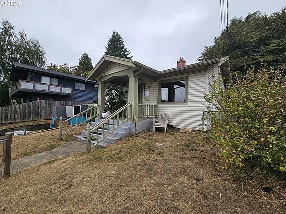 2nd image of 1411 NE Skidmore St