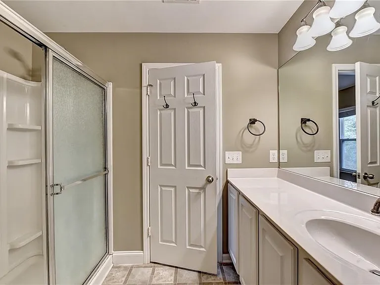 3329 Fernview Dr #1 — Photo 10