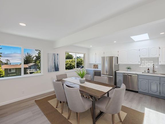 5th image of 407 Avenue Portola