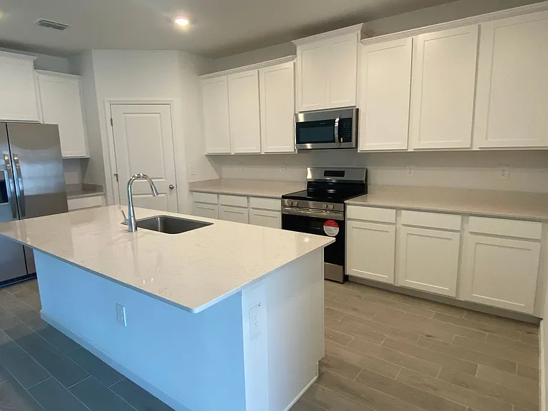 6615 SW 89th Ln — Photo 3