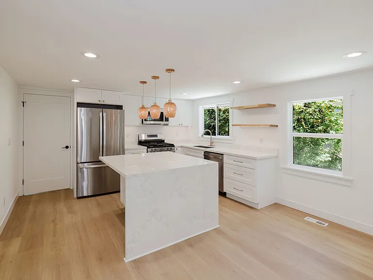 1520 Morgan Rd NW — Photo 14