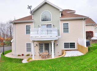 214 Pine Hill Blvd #214, Plymouth, CT 06782