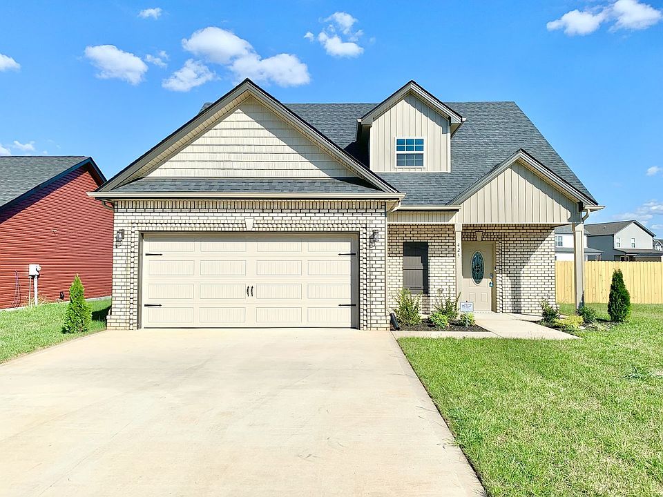1st image of 425 Ayden Ln