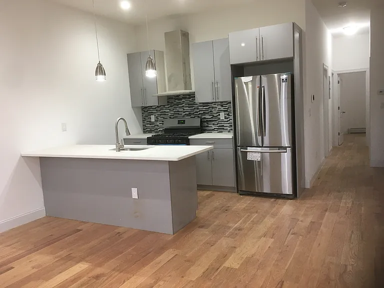 299 Hinsdale St #2 — Photo 7