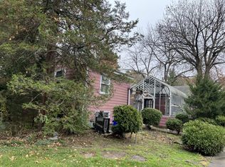 415 S Villa Ave, Villa Park, IL