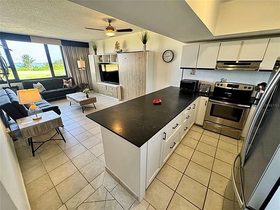 2nd image of 222 Beach Village Dr
