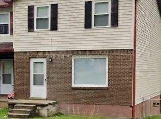 1204 Clear Ridge Ln, Radcliff, KY 40160