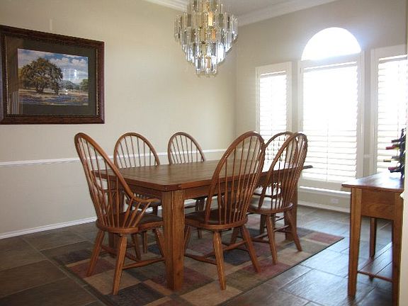 4th image of 5405 Heartland Ct