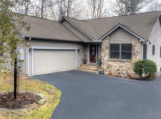 169 Kanunu Ct, Brevard, NC 28712