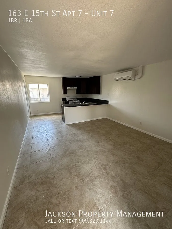Large One Bedroom Unit — Photo 4