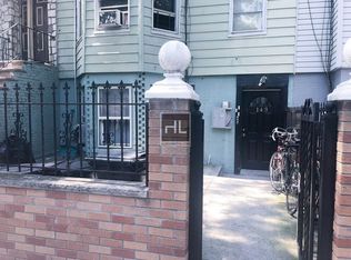 143 Cornelia St #3, Brooklyn, NY 11221