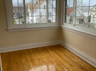 618 Spring St FLOOR 2, Michigan City, IN 46360