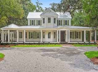 328 Ogeechee Ln, Richmond Hill, GA 31324