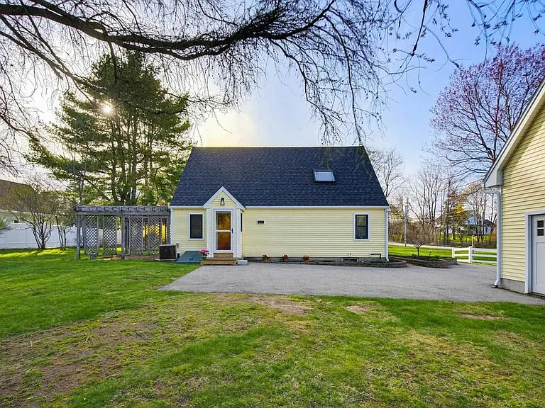 6B Fifield Ln — Photo 2