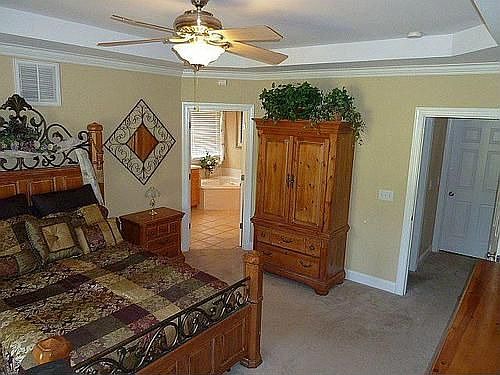 5th image of 4801 Olde Province Ct