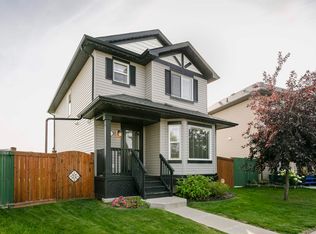 9503 213th St NW, Edmonton, AB T5T 4C7