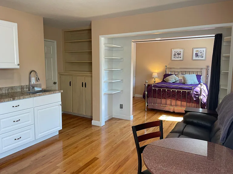 1150 Calle Cordoniz Rd #B — Photo 4