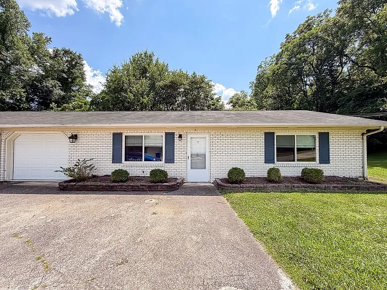 6076 Old Dayton Pike #A — Photo 16