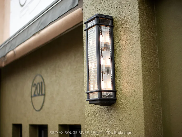 201 Division St #C — Photo 1