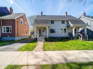 6363 Seaforth St, Halifax, NS B3L 1R2