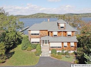 54 E River Rd, Rumson, NJ 07760