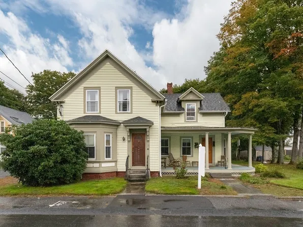 15 Brooks St, Maynard, MA 01754