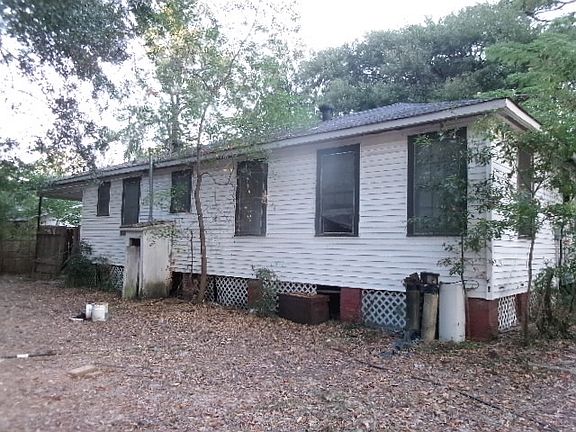 3rd image of 1807 Shady Ln