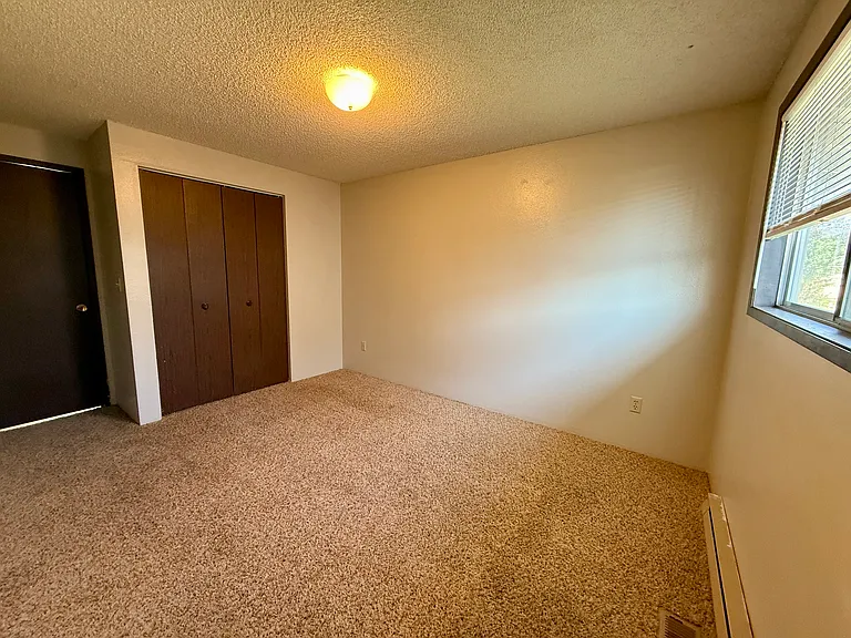 5363 Gatewood Dr — Photo 10