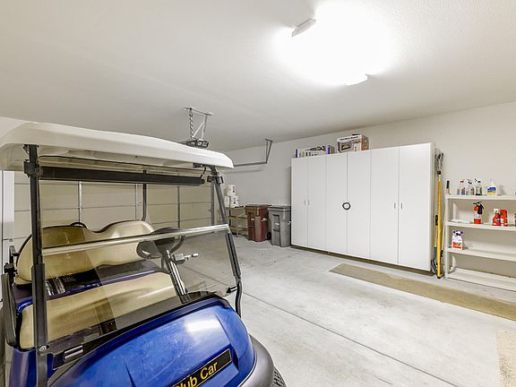 3rd image of 78916 Stansbury Ct #78916