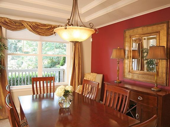 3rd image of 16717 SE Newport Way
