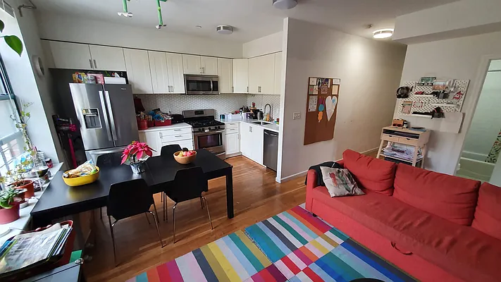 Rented by Living New York | media 2