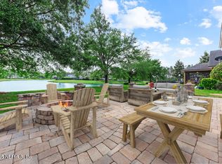 2091 Club Lake Dr, Orange Park, FL 32065