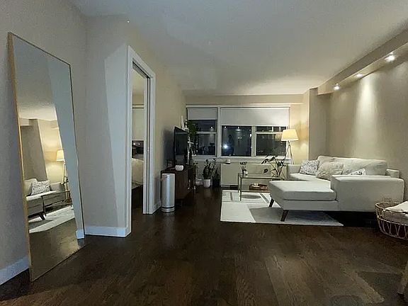 5th image of 155 E 34th St APT 2J