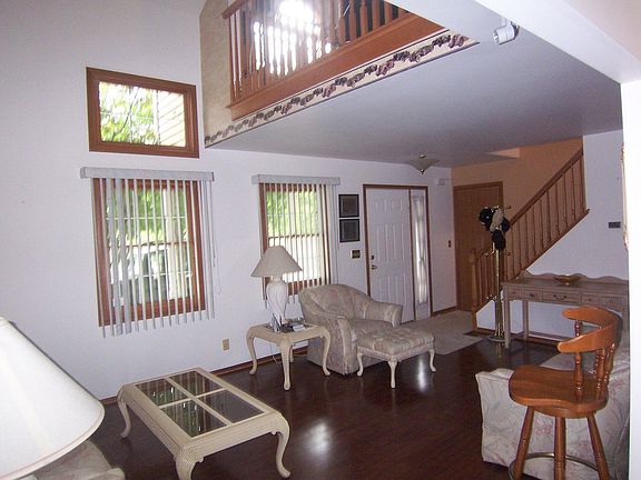 From LR towards Front Door