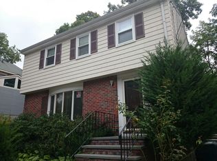 262 Vermont St, West Roxbury, MA 02132