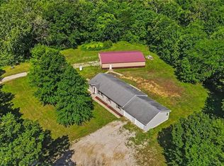 39232 Fitch Rd, Richmond, MO 64085