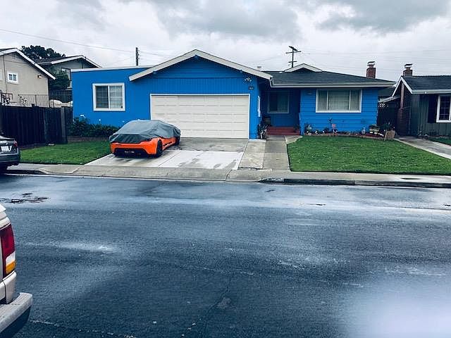 1st image of 151 Escanyo Dr